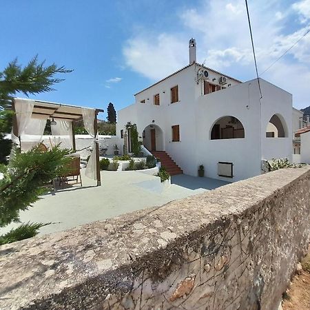 Sunblaze Studios1 Spetses المظهر الخارجي الصورة