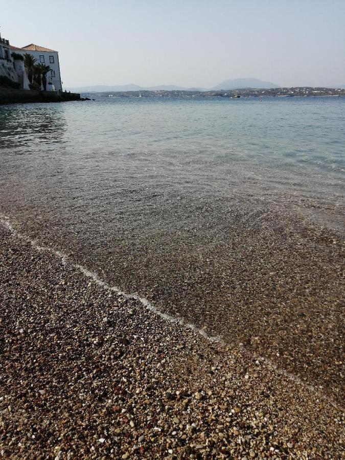 Sunblaze Studios1 Spetses المظهر الخارجي الصورة